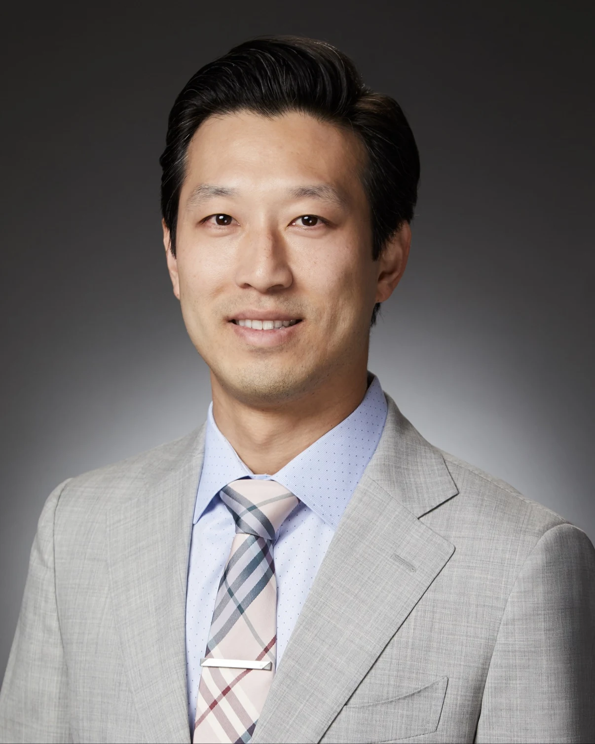 Portrait of Dr. Jihoon Choi